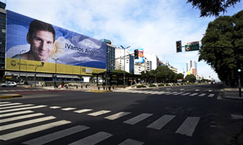 Lionel Messi Billboard in Buenos Aires